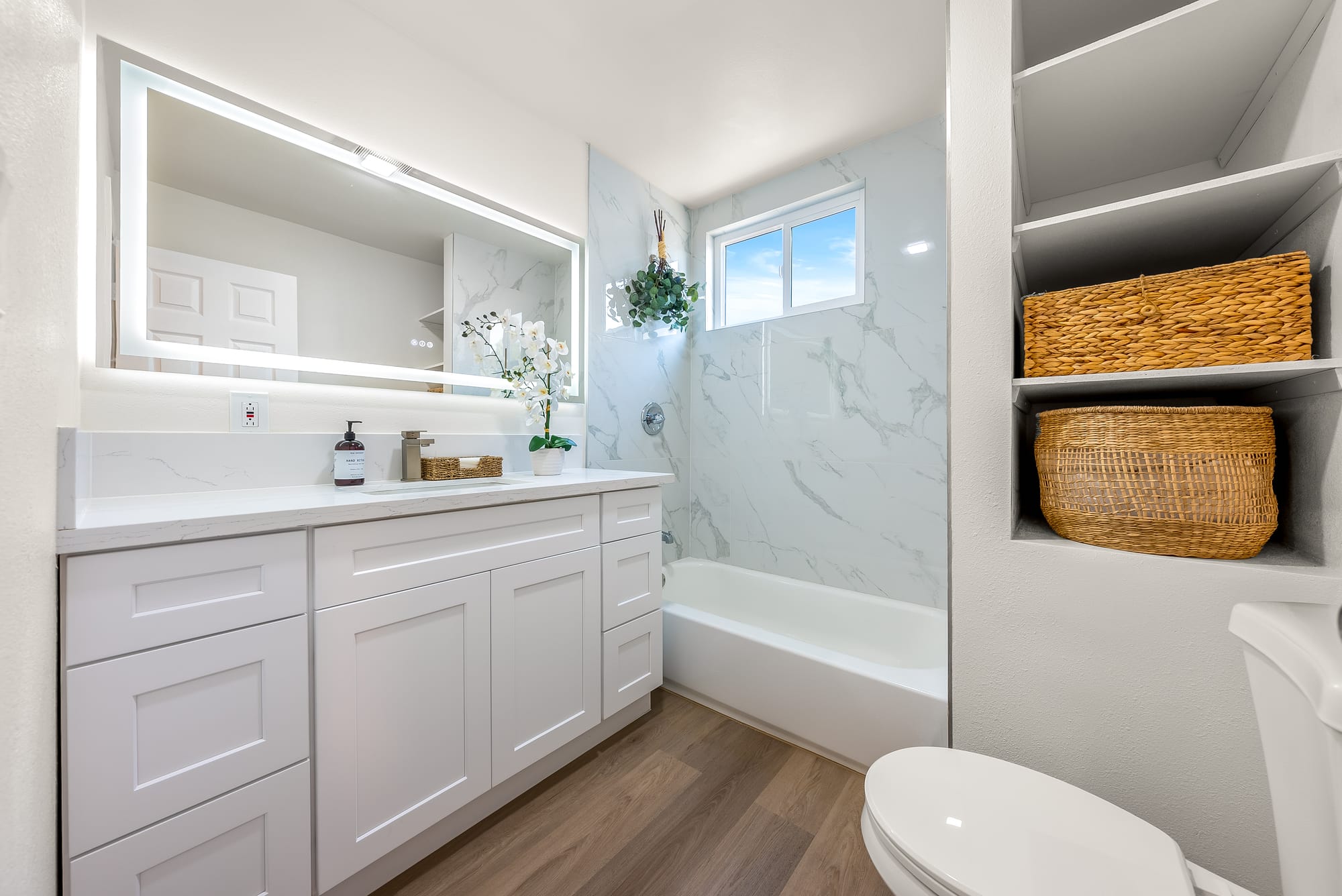 2531 Scott Pl outdoor space