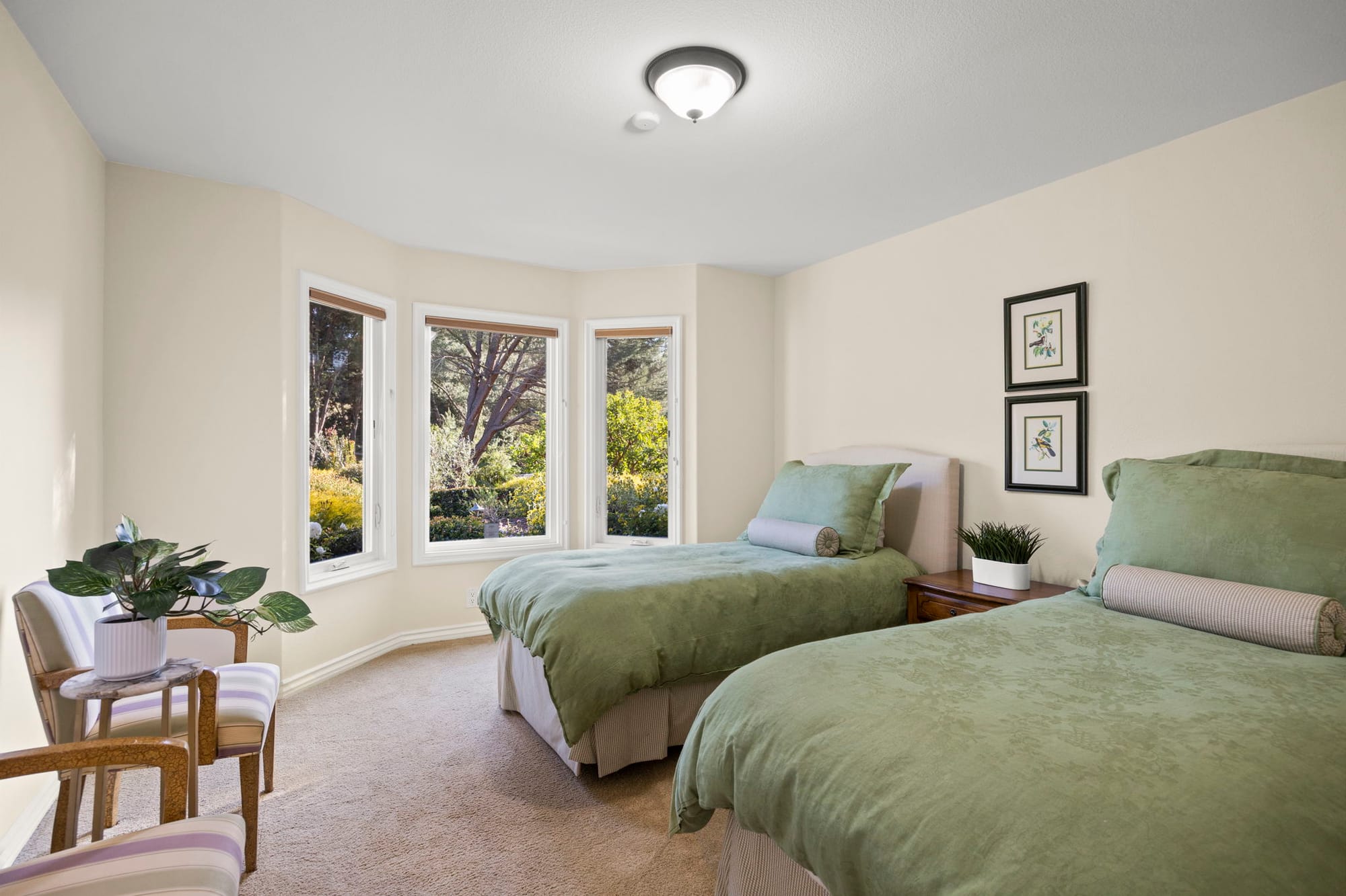 Master suite elegance