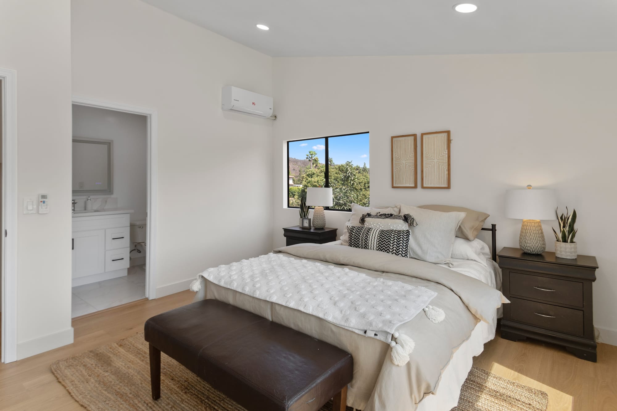 3955 Blackwood Street outdoor space