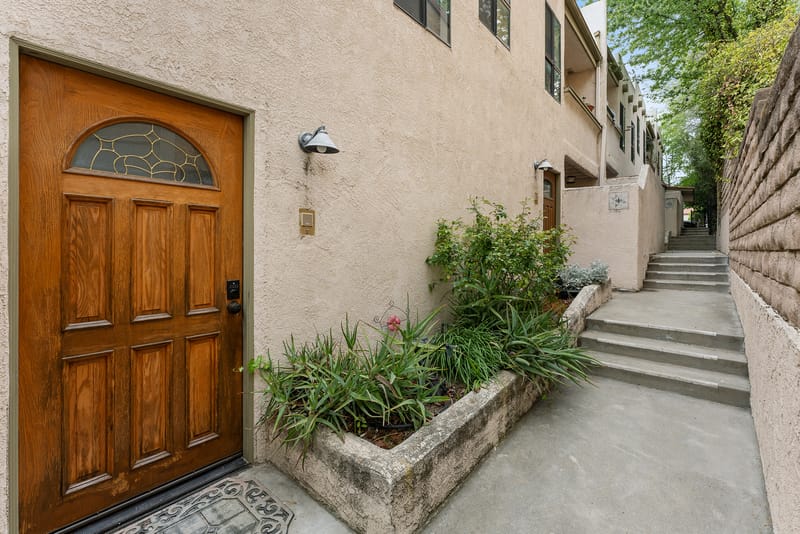 5322 Colodny Dr #5, Agoura Hills - Sold by DB Real Estate Group