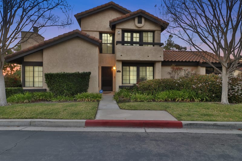 Front of 1137 Monte Sereno Dr, Thousand Oaks