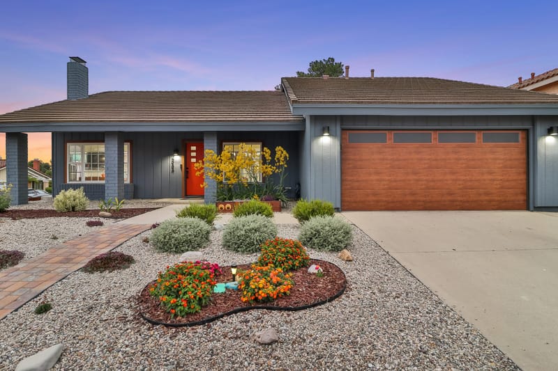 Front of 2884 Eagle Heights Ct, Thousand Oaks