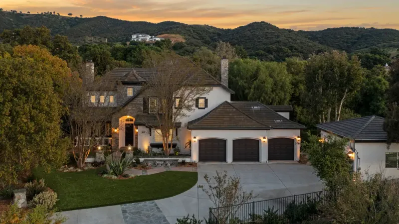 Selling Your Home in a Higher Interest Rate Market: 6 Strategies That Work in Conejo Valley 2025
