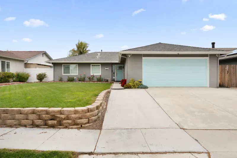 Sherman Oaks Micro-Neighborhoods Guide: Hidden Woods vs Chandler Estates vs Fashion Square - Where to Buy in 2026